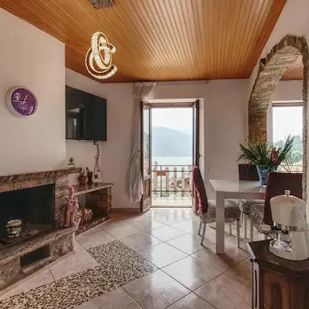 The Little River - Big With 3 Bedrooms Apartman Musso